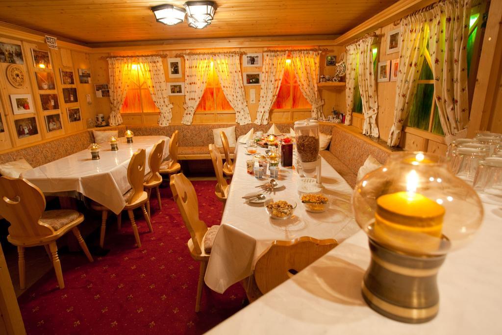 סנט מרטין אם טננגבריגה Familiengaestehaus Ingrid חדר תמונה